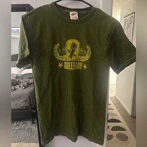 vintage Green Day band shirt - 2004 american idiot tour - never worn - small